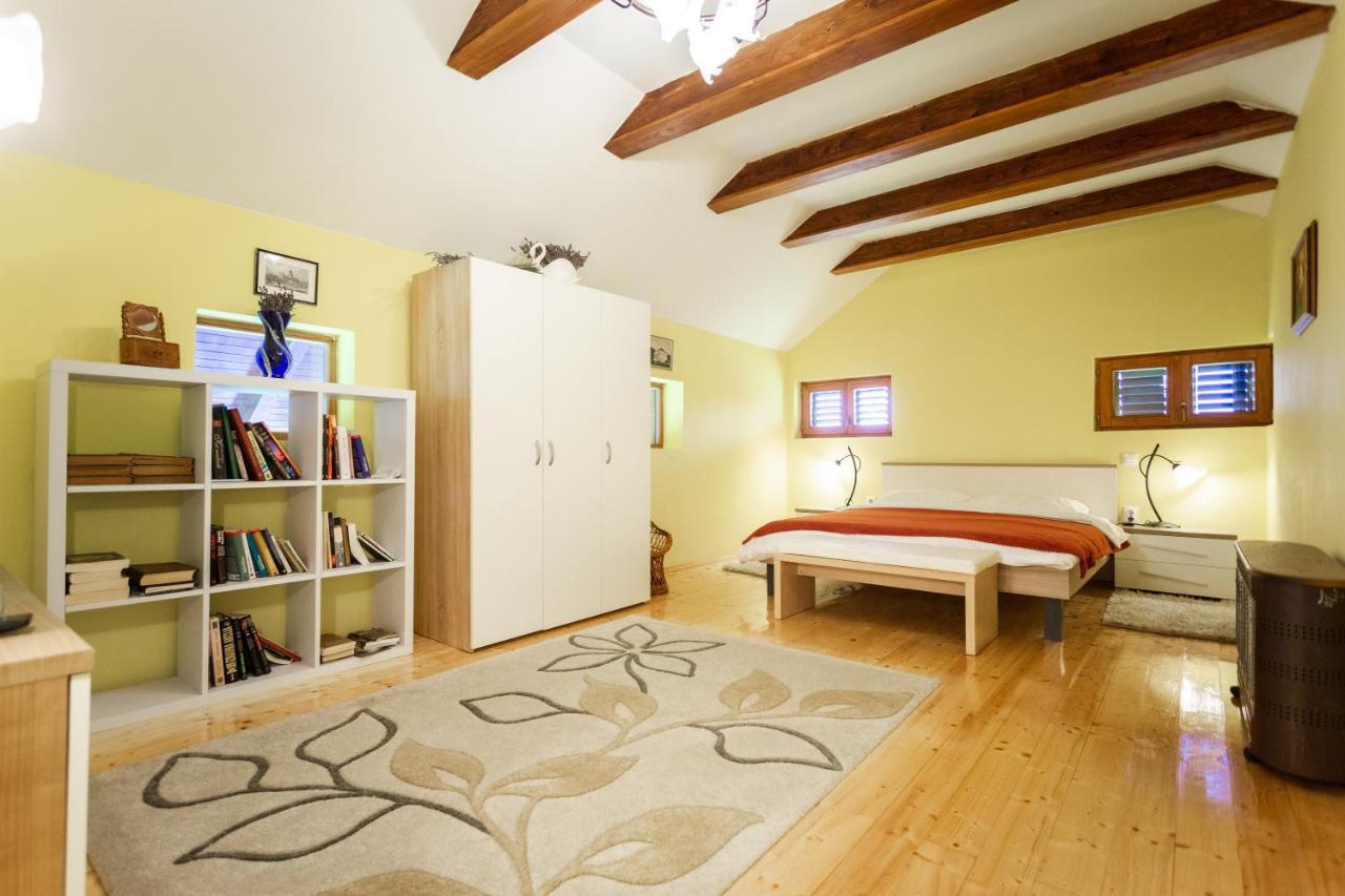 Villa Kuca Za Odmor Zeleni Breg Krapina Esterno foto